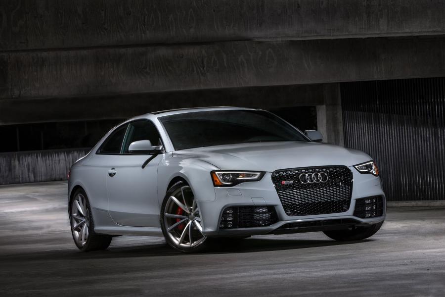  Audi RS5 Coupe Sport Edition 2015 года  (фото 1 из 9)